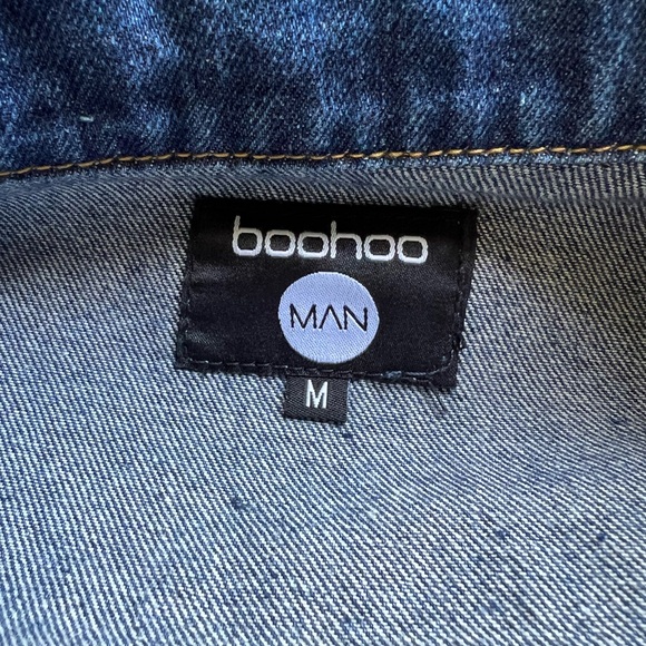 ASOS boohooMAN color block spliced denim jacket in blue wash - Picture 8 of 9